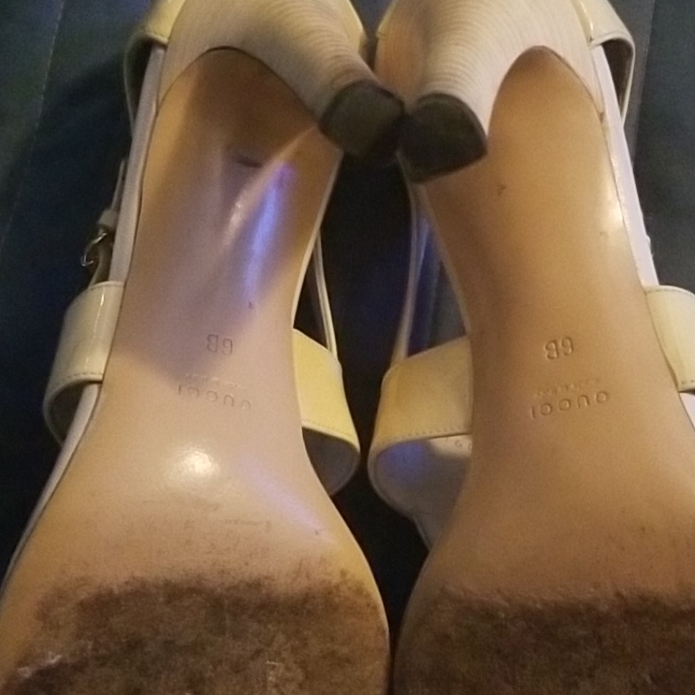 Gucci Horsebit Thong Sandals - Picture 7 of 7